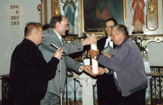 ajatadas.jpg (40645 bytes)